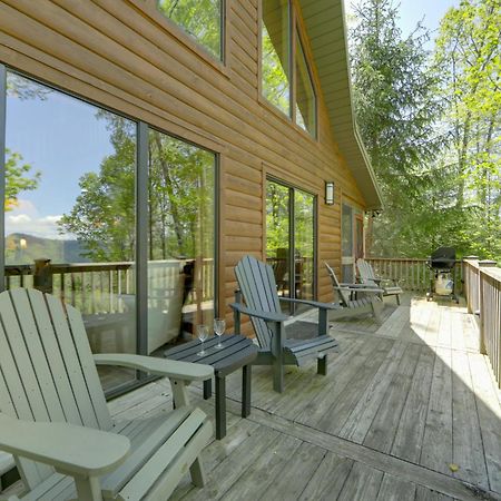 Bryson City Cabin With Hot Tub And Mountain Views! Bagian luar foto